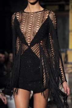 Award Show Dresses, Look Boho Chic, Julien Macdonald, Pretty Prom Dresses, Prom Night, Look Your Best, Style Tips, Fall 2016, Looks Style