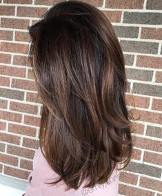 Sultry Chocolate Balayage for Thick Hair Dark Chocolate Hair, Dark Chocolate Brown Hair, Rambut Brunette, Chocolate Brown Hair Color, Chocolate Hair, Chocolate Brown Hair, Long Dark Hair, Winter Hair Color, Color Chocolate