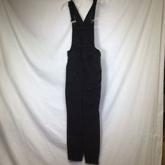 Madewell Women’s Black Skinny Overalls In Lunar Wash Zip On One Aside, Style#Aa950 Size Small Preowned Condition, Like New No Visible Flaws Measurements Laying Flat May Vary Slightly Same Or Next Day Shipping Offers Welcome R/2023 Jean Overalls, Madewell Jeans, Black Skinnies, Madewell, Like New, Overalls, Women Jeans, Women Shopping, Black