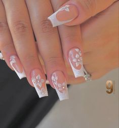 Bridal Nail Designs Brides Elegant, Best Wedding Nails, Bridal Nails Designs, Long Square Nails, Nails 2022, Nails Design With Rhinestones, Acrylic Nails Coffin Pink, Pearl Nails