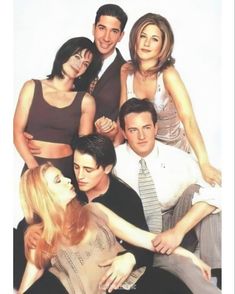 the cast of friends posing for a photo