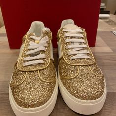 Sneakers Gold Glitter Gold Round Toe Sneakers For Party, Designer Party Sneakers With Round Toe, Designer Round Toe Sneakers For Party, Designer Low-top Sneakers For Party, Leather Sneakers With Glitter Accents And Round Toe, Gold Leather Party Sneakers, Leather Party Sneakers With Round Toe, Luxury Gold Custom Sneakers With Round Toe, Luxury Party Sneakers