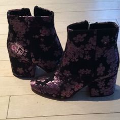 Sam Edelman Pink Flowered Heeled Boots And Brand New Never Worn With Tag Flower Heels, Sam Edelman Shoes, Shoes Heels Boots, Sam Edelman, Shoes Women Heels, Heeled Boots, Pink Flowers, Ankle Boot, Shoes Heels