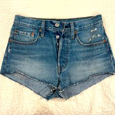 Levi’s Denim Shorts Size W26 Never Worn, New With No Tags No Rips Or Stains Levi's Fitted Jean Shorts In Medium Wash, Levi's Mid-rise Relaxed Fit Jean Shorts, Levi's Medium Wash Short Length Jeans, Levi's High Rise Denim Bottoms, Levi's High Rise Denim Jean Shorts, Levi's Mid-rise Denim Jean Shorts, Levi's Mid-rise Denim Blue Shorts, Levi's Short Leg Denim Jeans, Denim Jean Shorts