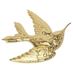 Stunning hummingbird ring with moving wing! It’s a unique cocktail size ring to capture everyone’s attention and lift your spirits. Made in America. 24k yellow gold plated on brass. The hummingbird generally symbolizes joy and playfulness, as well as adaptability. Additional symbolic meanings are: Lightness of being, enjoyment of life Being more present Independence Bringing playfulness and joy in your life Lifting up negativity Swiftness, ability to respond quickly Resiliency, being able to tra Hummingbird Meaning, Being More Present, Wing It, Unique Cocktails, Unique Animals, Animal Jewelry, Made In America, Ring Sets, Jewelry Rings