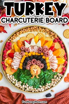 the turkey charcuterie board is made out of crackers