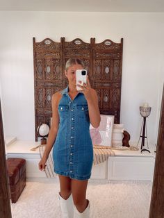 Gameday, Nashville, or the perfect concert dress!!! Fitted Denim Dress With Snap Buttons In Medium Wash, Fitted Medium Wash Denim Dress With Snap Buttons, Fitted Denim Dress With Snap Buttons For Summer, Fitted Summer Denim Dress With Snap Buttons, Concert Dress, Concert Dresses, Stylish Wardrobe, Perfect Denim, First Down