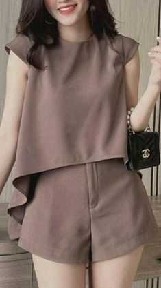 Fitted Dress Classy, English Outfit, Linen Summer Outfits, Korean Fashion Women Dresses, Clothing Pattern Design, 2piece Outfits, Skirt Trends, Woman Suit Fashion, Fashion Attire