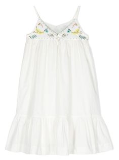 Bonpoint Anya floral-embroidered Smock Dress - Farfetch Vacation Sundress With Floral Embroidery And Spaghetti Straps, Cotton Dress With Smocked Bodice And Spaghetti Straps, Floral Embroidered Sundress With Spaghetti Straps, White Dresses With Spaghetti Straps And Smocked Back, White Sleeveless Sundress With Floral Embroidery, Embroidered Sundress With Spaghetti Straps, White Sleeveless Sundress With Smocked Back, White Sleeveless Smocked Beach Dress, Bohemian White Dress With Smocked Back