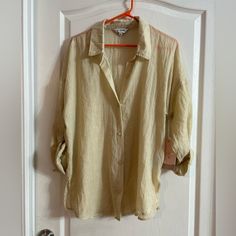 C Sono Los Angeles Khaki Button Up Size Xl Nwt. 1953 Oversized Beige Buttoned Top, Everyday Beige Shirt With Buttons, Beige Button-up Shirt With Button Closure, Vintage Linen Shirt With Button Closure, Oversized Beige Shirt With Button Closure, Oversized Beige Blouse With Button Closure, Vintage Button Closure Tops For Day Out, Beige Buttoned Shirt For Daywear, Cream Linen Top With Buttons