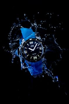 Integrated Rubber Strap For Oris Diver 65 In Miami Blue - Bright, Vibrant Aquatic Blue Color - Choice Of Buckle Color - 2 Spring Bars To Allow Seamless Installation - 20mm Lug Width, 18mm Buckle Width - Length: 125mm/75mm - Constructed From Flexible, Waterproof Rubber For Versatility And Comfortability - Tested And Selected Over A Multifaceted Process To Guarantee A Perfect Fit - Lifetime Warranty - Save Money With Our Oris Bundles. Get 40%+ Off On Our 3 Strap And 6 Strap Bundles Premium Watches, Rubber Watches, Luxury Timepieces, Stylish Watches, Watch Straps, Top Grain Leather, Watches Jewelry, Color 2, Luxury Watch