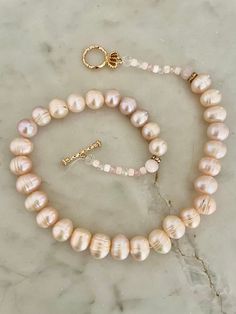 7-13mm medium all natural freshwater pearls 31 with morganite stones and gold closure. Blush, white, lavender tones very elegant and beautiful  Fairly rare size and shape White Lavender, Fresh Water Pearls, Water Pearls, Morganite, Pendant Necklaces, Medium Size, Fresh Water, Freshwater Pearls, Necklace Etsy