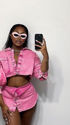 Demin Outfit, E Girl Dress, Pink Denim, Jacket Outfit, Cute Swag Outfits, Denim Jacket Women, Pink Outfit