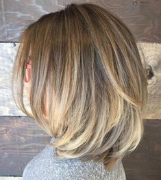 Bronde Layered Bob With Ash Blonde Ombre Flipped Ends, Thick Hair Cuts, Layered Bob Haircuts, Sandy Blonde, Layered Bob Hairstyles, Ombré Hair, Salon Ideas