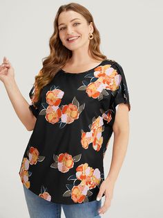 Womens Trendy Tops, Trendy Tops, Summer Colors, Dolman Sleeve, Floral Printed, Black Fashion, Sleeve Blouse, Types Of Sleeves, Floral Prints