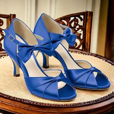 Category:Wedding Shoes,Heels; Upper Materials:Satin; Lining Materials:Sheepskin; Embellishment:Bowknot; Heel Type:Kitten Heel,Stiletto; Gender:Women's; Toe Shape:Peep Toe,Round Toe; Type:Wedding Sandals; Style:Elegant; Heel Height(inch):2-3; Outsole Materials:Rubber; Occasion:Wedding,Party; Listing Date:04/18/2024; 2024 Trends:Dress Shoes Closed Toe Wedding Shoes With 4-inch Heel For Banquet, Summer Banquet Heels, Fitted High Heel Wedding Shoes For Banquets, Fitted High Heel Wedding Shoes For Banquet, Fitted Wedding Shoes For Spring Banquet, Spring Wedding Shoes For Banquet, Summer Wedding Open Toe Shoes For Banquet, Fitted High Heel Heels For Banquet, Banquet Fitted High Heels