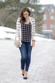 Print Mix Sunny Winter, Soccer Stuff, Puff Sleeve Cardigan, Mixed Prints, Everyday Clothes, 99 Problems, Fashion Closet, Grey Bag, Pants Outfits