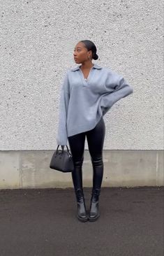 Coat Outfit Ideas For Women, Winter Coat Outfit, Coat Outfit Ideas, Winter Coat Outfits, Girls Dress Outfits, Outfit Ideas For Women, Coat Outfit, Stylish Work Outfits, Casual Chic Outfit