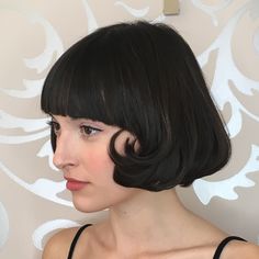 60s French Bob Haircut, Retro Haircuts Women, 20s Bob Haircut, 1930s Bob Haircut, 50s Haircuts Women, 1920s Bob Haircut, 1930s Bob, 50s Bob, 1950s Bob