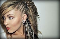 TOTALLY wanna try this!  This is sick! Punk Braids, Bohemian Hairstyles, Punk Hair, Style Goals, Cornrow, Cornrow Hairstyles, Hair Envy, Grunge Hair, Hair Dos