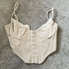 Never Worn Cream Corduroy Corset Style Top The Foxy Kind - Size Medium Cream Colored Clothes, Handmade Corset Top, Modest Corset Top, Simple Corset Top, Corduroy Corset, Corset Ideas, Corsets Tops, Corset Fashion Outfits, Madison Beer Outfits