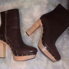 Worm Once And A Little Scratch On The Front Show In The Last Picture Shoes Brown, Michael Kors Shoes, Bootie Boots, Ankle Boots, Michael Kors, Women Shoes, Boots, Women Shopping, Color