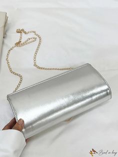 BirdinBag - Chic Metallic Envelope Bag with Flap and Chain for Stylish Decor Chain Pattern, Envelope Bag, Plain Style, Beauty Collection, Bag Bag, Metal Material, Square Bag, Style Elegant, Metal Decor