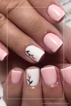 tulip nails designs Spring Nail Art For Short Nails, Short Pattern Nails, Tulip On Nails, Pink Tulip Nails, Tulip Nails Design Spring, Nail Designs Tulips, Elegant Spring Nail Art, Tulip Nail Art Designs, Spring Nail Art Short Nails