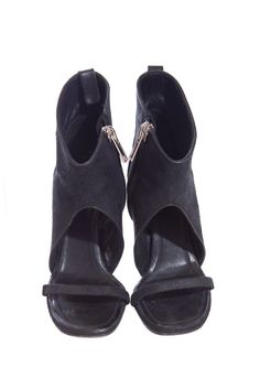 Open toe, suede heels with side zip closure, stiletto heels. This item is in good condition.Size: 38Heel: 4.5' Brand = Rick Owens Shoe Size = 38 Color = Black Condition = Good Item Number: 3666-109 Item ID: 108604 Category: Heels Rick Owens Shoes, Round Toe Pumps, Shoe Tags, Versace Bags, Studded Boots, Lace Up Heels, Suede Heels, Rick Owens, Watch Brands