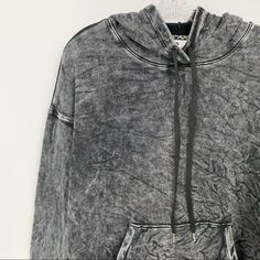 Check Out This Black & White Acid Washed Hoodie By Sundry Sold At Anthropologie! The Split Waistband Is Especially Lovely For Lounging... Extra Loose & Comfy! The Deets... > Nwt! > Width A2a = 24” > Length = 25” > Width At Hem = Loose > 100% Cotton > Fits 12 Best, Imo! I’m Happy To Answer ?S Or Respond To Your Offer! Happy Poshing! 080821sxto158 Winter Athleisure Washed Hoodie, Black Soft-washed Hooded Hoodie, Winter Hoodie In Washed Black Soft-washed, Black Soft-washed Hoodie For Fall, Casual Black Soft-washed Hoodie, Winter Soft-washed Hoodie In Washed Black, Winter Soft-washed Washed Black Hoodie, Winter Soft-washed Black Hoodie, Washed Hoodie