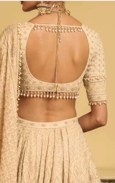 Haldi Saree Blouse Designs, Fancy Blouse Designs Back Neck, Choli Blouse Design Models, Blouse Models For Fancy Sarees, Lehenga Blouse Designs Latest Traditional, Lehanga Blouses, Lengha Blouse Designs