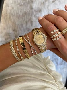 Jewelry Accessories Ideas, Dope Jewelry, Jewelry Fashion Trends, Classy Jewelry, Jewelry Lookbook, Stacked Jewelry, Fine Jewelry Collection, Girly Jewelry, Jewelry Inspo