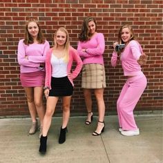 Mean Girls Halloween Costumes, Mean Girls Costume, Mean Girls Halloween, Clueless Halloween Costume, Meme Costume, Classic Halloween Costumes