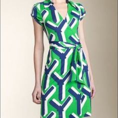 Gorgeous 100% Silk Wrap Dress From Diane Von Furstenberg In A Vibrant Green, Navy, & White Print Offered In The Jilda Style! Barely Worn & In Great Condition! Only Thing To Note Is A Small Dot Where I’m Pointing Towards The Bottom Of The Dress & Hardly Noticeable. Otherwise, This Dress Is In Excellent Condition! Add Her To Your Dvf Collection! Like Her Creator Said, “Feel Like A Woman, Wear A Dress!” Being A Wrap Dress, It’s Difficult To Get Measurements, But It’s 38” Long And Is A Size 4. Diane Von Furstenberg Wrap Dress 2023, Diane Von Furstenberg Wrap Dress, Dvf Wrap Dress, Green Wrap Dress, Silk Wrap Dress, Dvf Diane Von Furstenberg, Silk Wrap Dresses, Boho Geometric, Silk Wrap