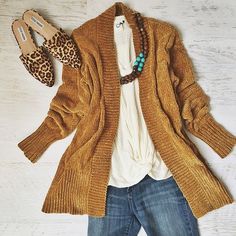 60 Fashion, World One, Autumn Fashion Casual, Closet Fashion, Casual Fall Outfits, Mom Outfits, Casual Fall, Edgy Fashion