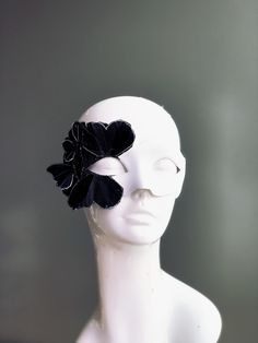 Elegant Evening Eye Mask, Elegant Eye Mask For Party, Elegant Party Eye Mask, Elegant Eye Mask For Formal Masquerade, Elegant Evening Mask For Carnival, Elegant Evening Masks For Carnival, Elegant Party Masks And Prosthetics, Black Formal Eye Mask Masquerade, Elegant Black Masks And Prosthetics For Party