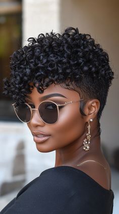 🌈 Exquisite Hair Textures Short Haircuts for Black Women Inspiration 2025 Outfits, Tapered Natural Hair Cut, Tapered Natural Hair, Natural Hair Cuts, Women Inspiration