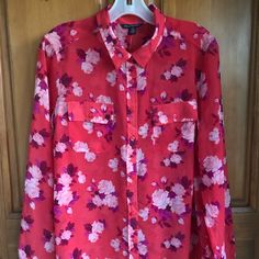 Nwt American Eagle Outfitters Flowered Blouse Beautiful Rose Flower Pattern Shirt Looks Great Dressed Up Or Down Flower Pattern Shirt, Rose Flower Pattern, Flower Blouse, Pattern Shirt, Beautiful Rose, Shirt Pattern, Beautiful Roses, Flower Pattern, Rose Flower