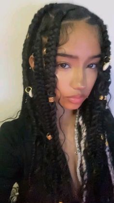 Latina With Dreads, Long Hairstyles Braids Black Women, Southeast Asian Hairstyles, Plates Braids, Fighter Hairstyles Women, Coi Lee Ray Braids, Afro And Braids Hairstyle, Ethereal Hairstyles Black Women, Braid Inspo Short Hair