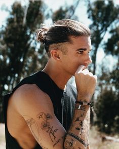 Jay Alvarrez, Relaxed Hairstyles, Undercut Styles, Gents Hair Style, Mens Hairstyles Thick Hair