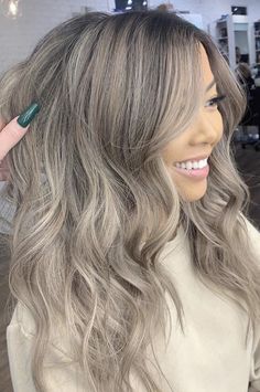 Asian Hair Ash Blonde, Ashy Blonde Fall Hair, Ashy Blonde Asian Hair, Ash Blonde Asian, Asian Ash Blonde Hair, Blending Blonde With Dark Roots, Ash Beige Balayage, Ashy Hair Color, Asian Balayage Ashy