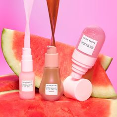 This travel-size trio contains all the essentials to keep your glow going all day long. Dew Drops Serum creates the perfect dewy makeup base + helps brighten skin over time, Hue Drops Tinted Serum instantly evens tone with a warm glow while Watermelon Mist hydrates & refreshes skin on the go. About Glow Recipe: Glow Recipe creates clean, fruit-forward, clinically-effective skincare for glowing skin. Anchored in Korean skincare philosophies, this sensorial skincare line develops innovative formul Glow Recipe Set, Skin Quiz, Dewy Makeup, Sephora Skin Care, Skin Care Items, Perfect Skin Care Routine, Effective Skin Care Products, Dewy Skin