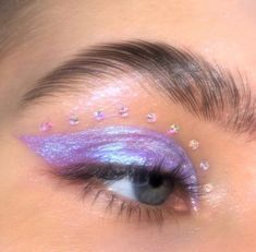 Image about photography in Inspiration♥ by Rose Freckles Editorial Make-up, Make Up Designs, Video Makeup, Rhinestone Makeup, Indie Makeup, Glitter Eye Makeup, Make Up Videos, Purple Makeup