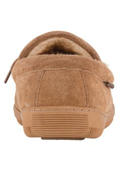 The Ladies Moc is part of La^MO's Classic Collection. This classic entry level moccasin is made with a suede upper and is lined with premium faux fur. The London Gifts, Platinum Credit Card, Suede Moccasins, Gift Card Number, Well Groomed Men, Womens Scrubs, Swimsuits For All, Mens Gift Sets, Faux Fur Collar