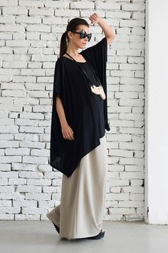 Asymmetric Black Long Top With Short Sleeves - METT0014  Make a fashion… Black Long Top, Maxi Pants, Asymmetric Top, Maxi Tops, Casual Tunics, Oversized Tunic, Plus Size Black, Black Tunic, Asymmetrical Tops