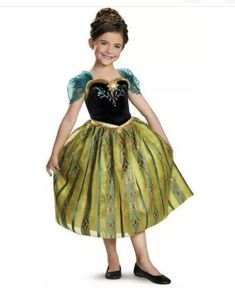 Disney Frozen Anna Deluxe size 5/6 Dress Princess Costume Dress is missing Anna emblem on front of dress please see photo for visual. Anna Coronation Dress, Anna Frozen Costume, Anna Coronation, Coronation Gown, Anna Und Elsa, Anna Costume, Coronation Dress, Costume Disney, Frozen Dress