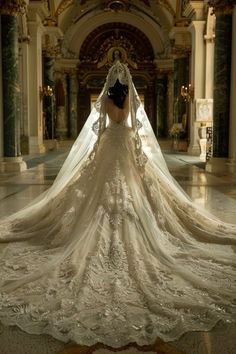 Mermaid Wedding Dress With Flowy Sleeves, Wedding Dresses Royalcore, Big Long Wedding Dresses, Megara Wedding Dress, Modest Wedding Dresses Aesthetic, Wedding Dress Castle, Wedding Dress With Mantilla Veil, Backless Ball Gown Wedding Dress, Royal Weddings Aesthetic