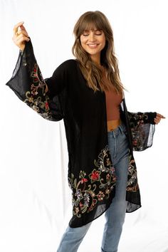 Black Floral Kimono, Embroidered Kimono, Lace Sleeve Top, Boho Kimono, Floral Kimono, Wrap Cardigan, Cardigan Top, Weekend Wear, Sheer Fabric