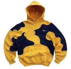 Custom Nike Hoodie, Hype Clothing, Custom Nike, Street Style Outfits Men, Custom Clothing, Aesthetic Shirts