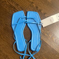 Nwt Size Us 9 Trendy Blue Sandals With Ankle Strap, Casual Lace-up Sandals With Single Toe Strap For Spring, Trendy Blue Strappy Sandals, Spring Beach Flip Flops With Adjustable Strap, Blue Sandals With Adjustable Strap For Spring, Blue Flat Sandals For Summer, Spring Blue Sandals With Adjustable Strap, Blue Round Toe Lace-up Sandals, Spring Open Toe Flip Flops With Adjustable Strap